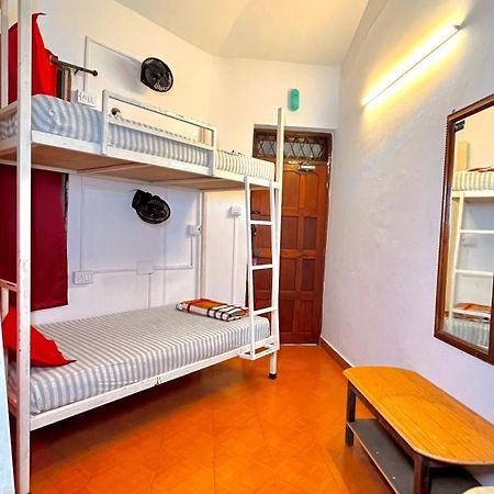 Mitra Hostel Vagator Zewnętrze zdjęcie