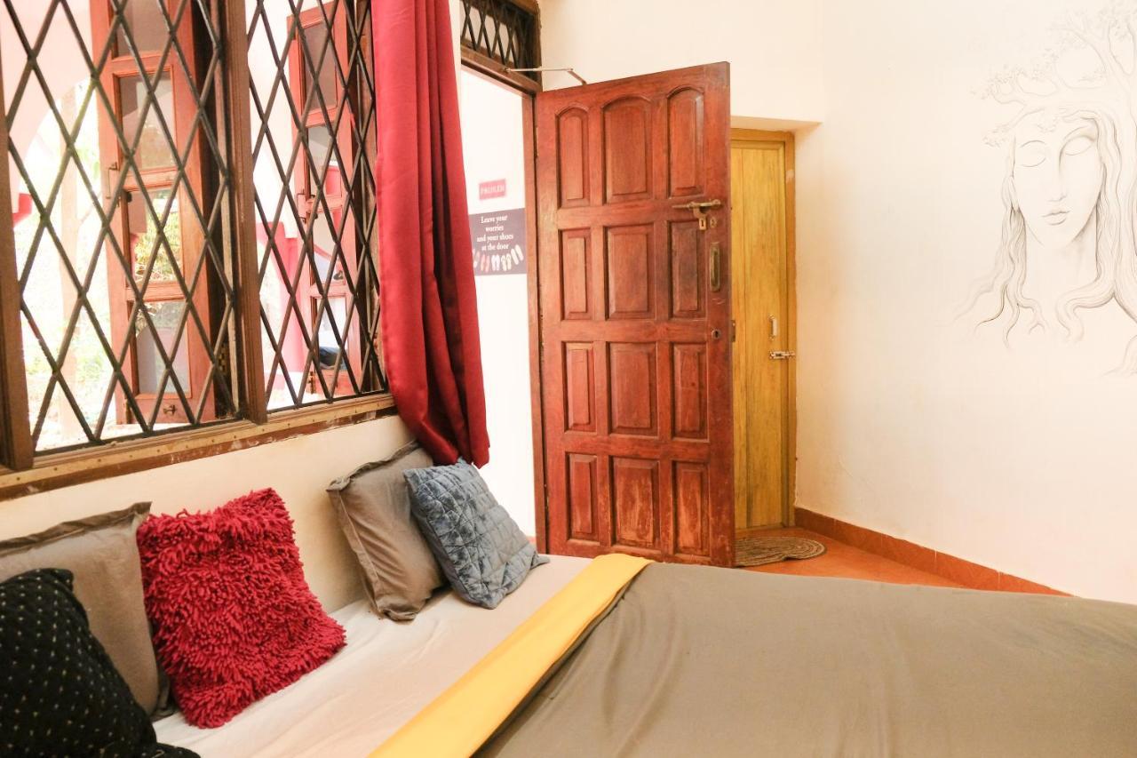 Mitra Hostel Vagator Zewnętrze zdjęcie