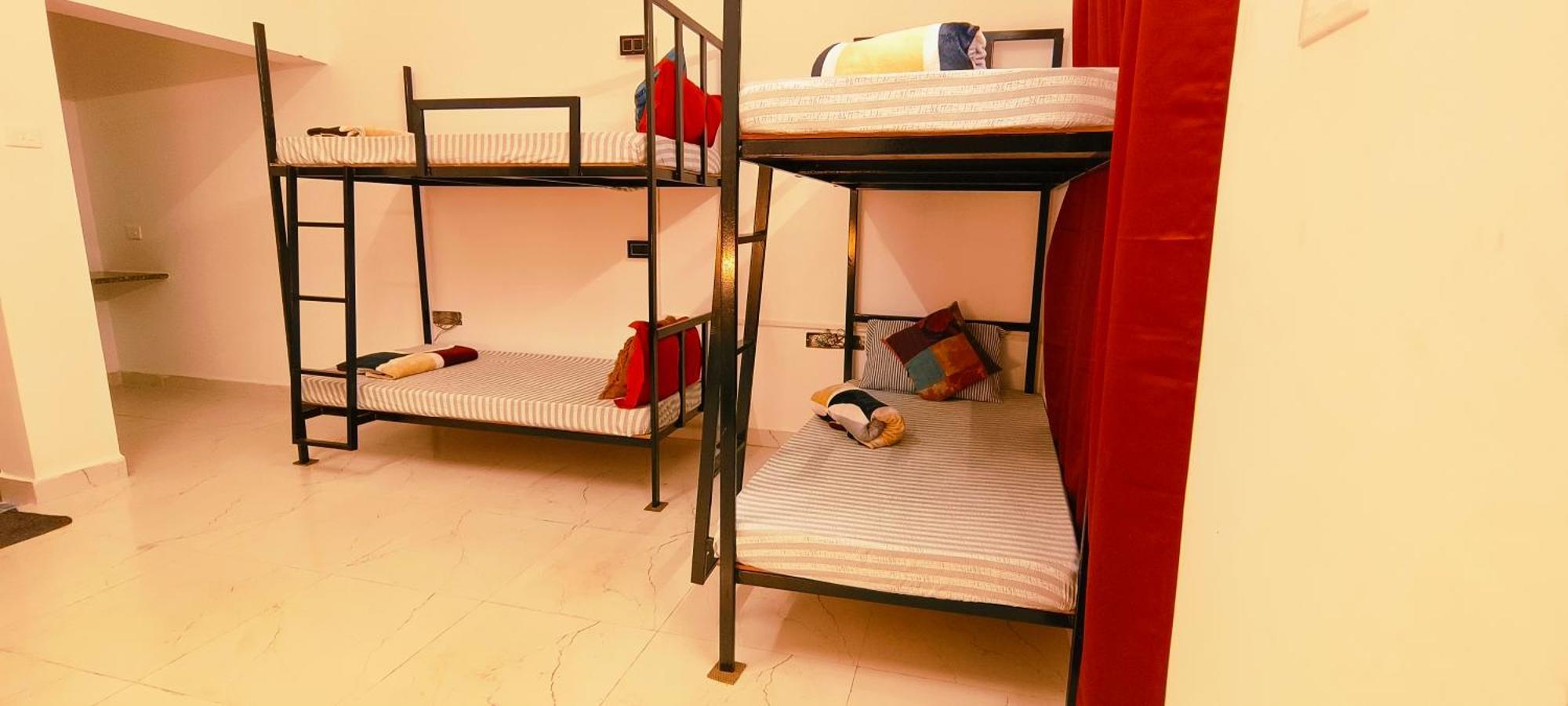 Mitra Hostel Vagator Zewnętrze zdjęcie